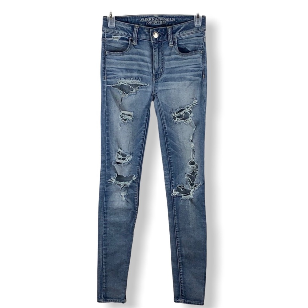 🦅American Eagle Distressed Super Stretch Jegging